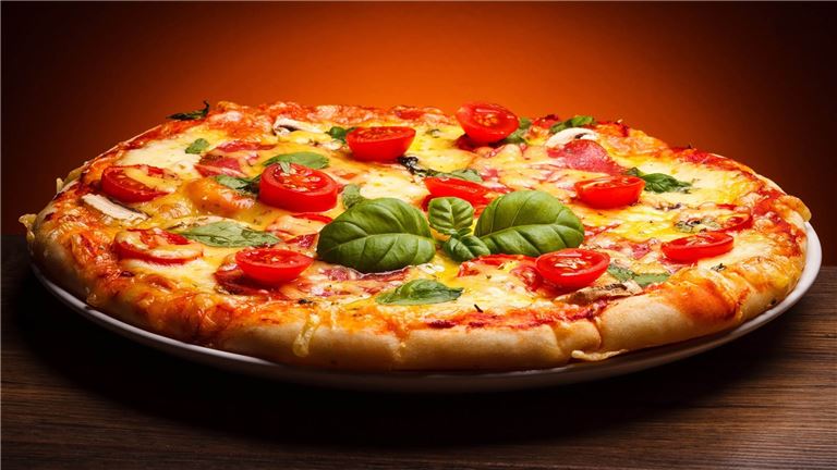 Italian Pizza Cuisine and High end groceries